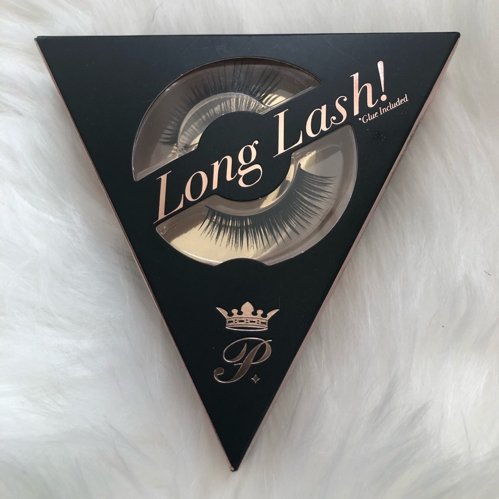 Paris Hilton “Long Lashes”